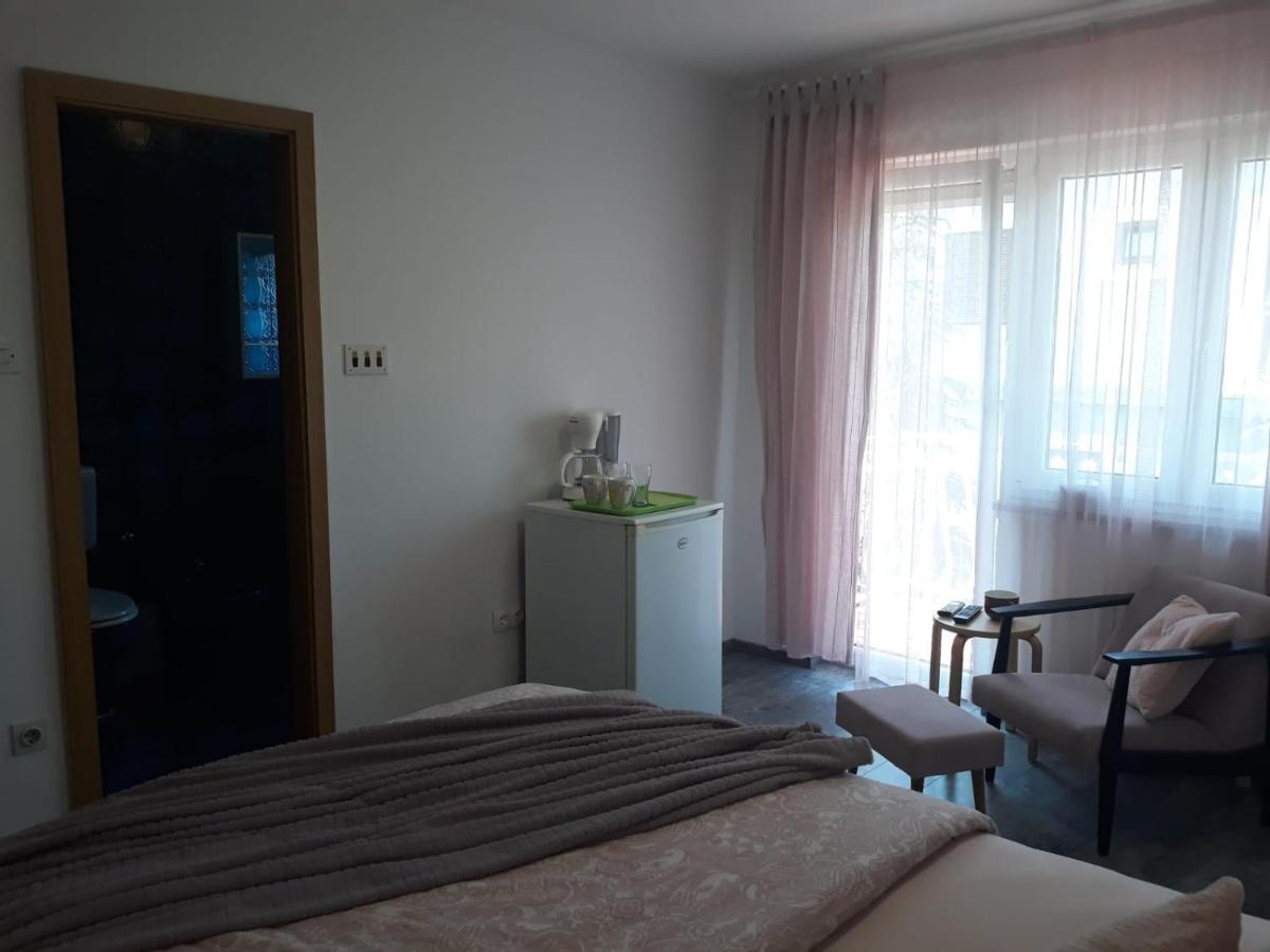 Vesna Rooms Crikvenica Luaran gambar
